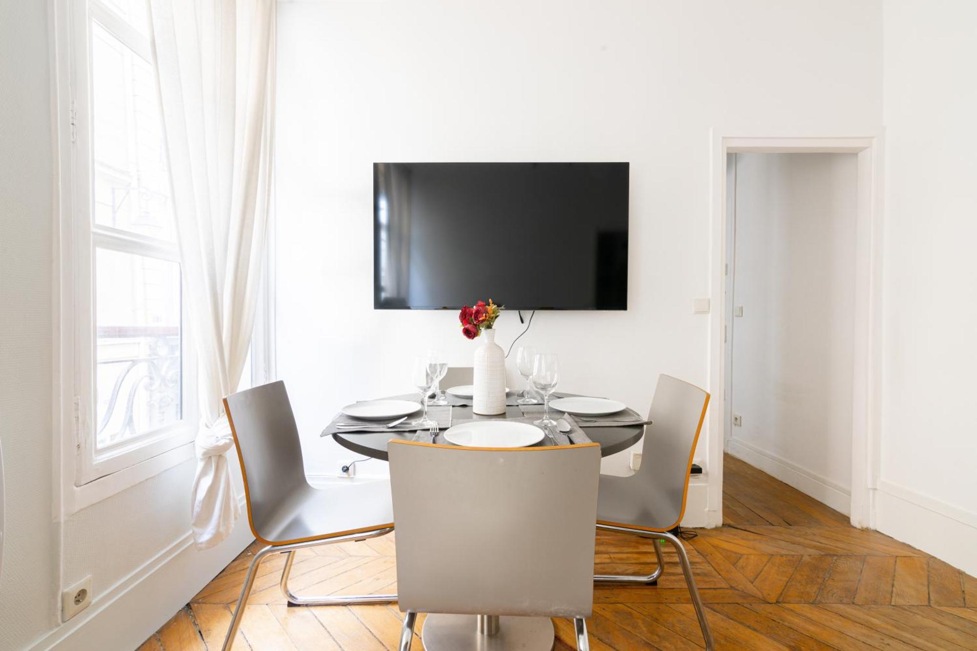 Appartement Quartier Musee Du Louvre Free Netflix Paris Ngoại thất bức ảnh